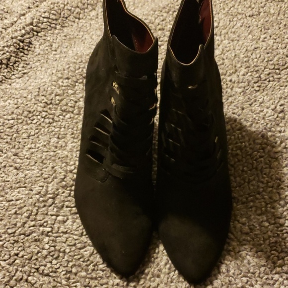 BCBGeneration Bootie - Picture 3 of 5